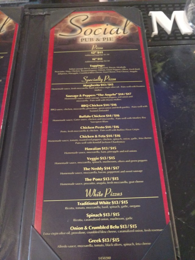 SocialPubPizzaMenu