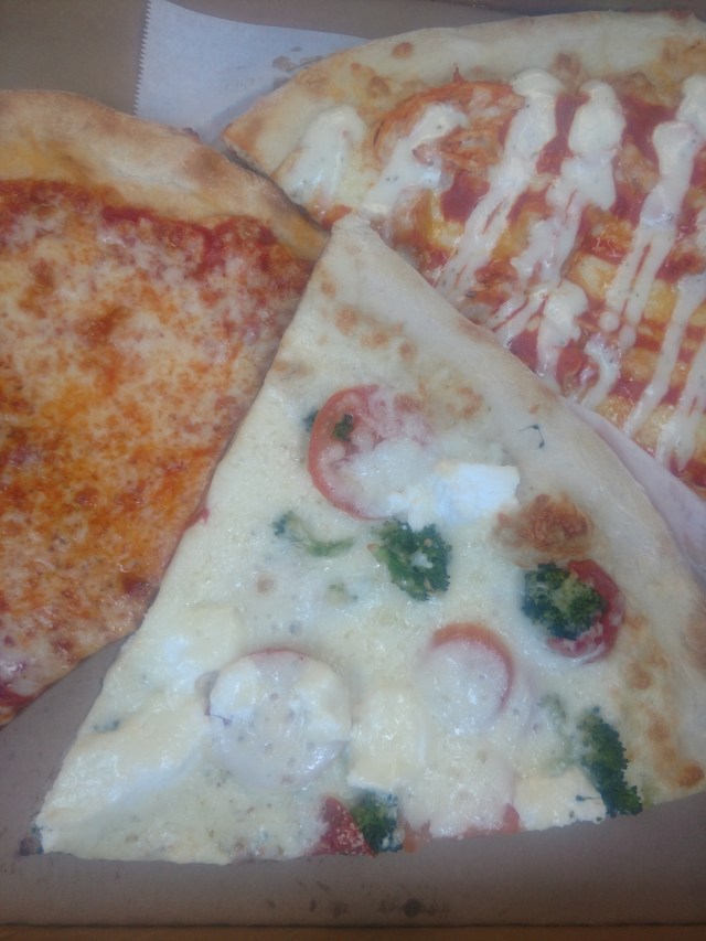 TimesSquareKitchenPizzaSlices2