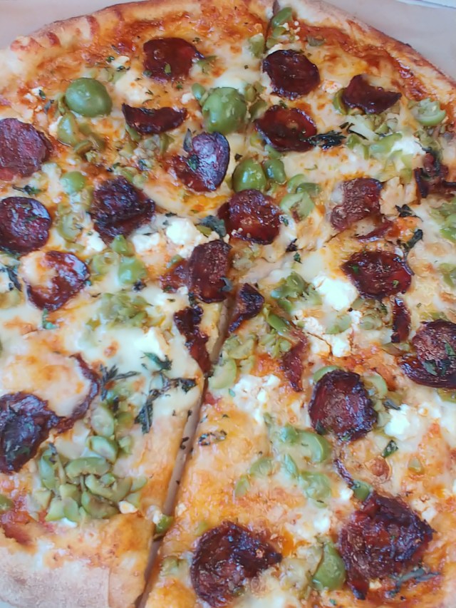 FoxsDenElMatadorPizzaPie