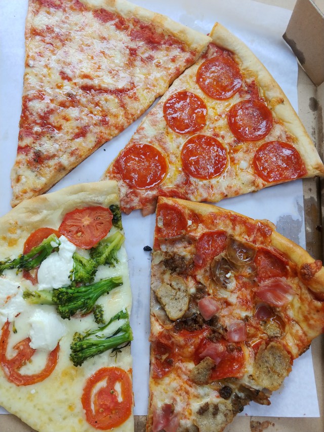 ItalianMarketPizzaSlices3